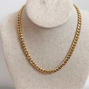 18K Gold Plated Cuban Chain Chunky Necklace 16” NWT